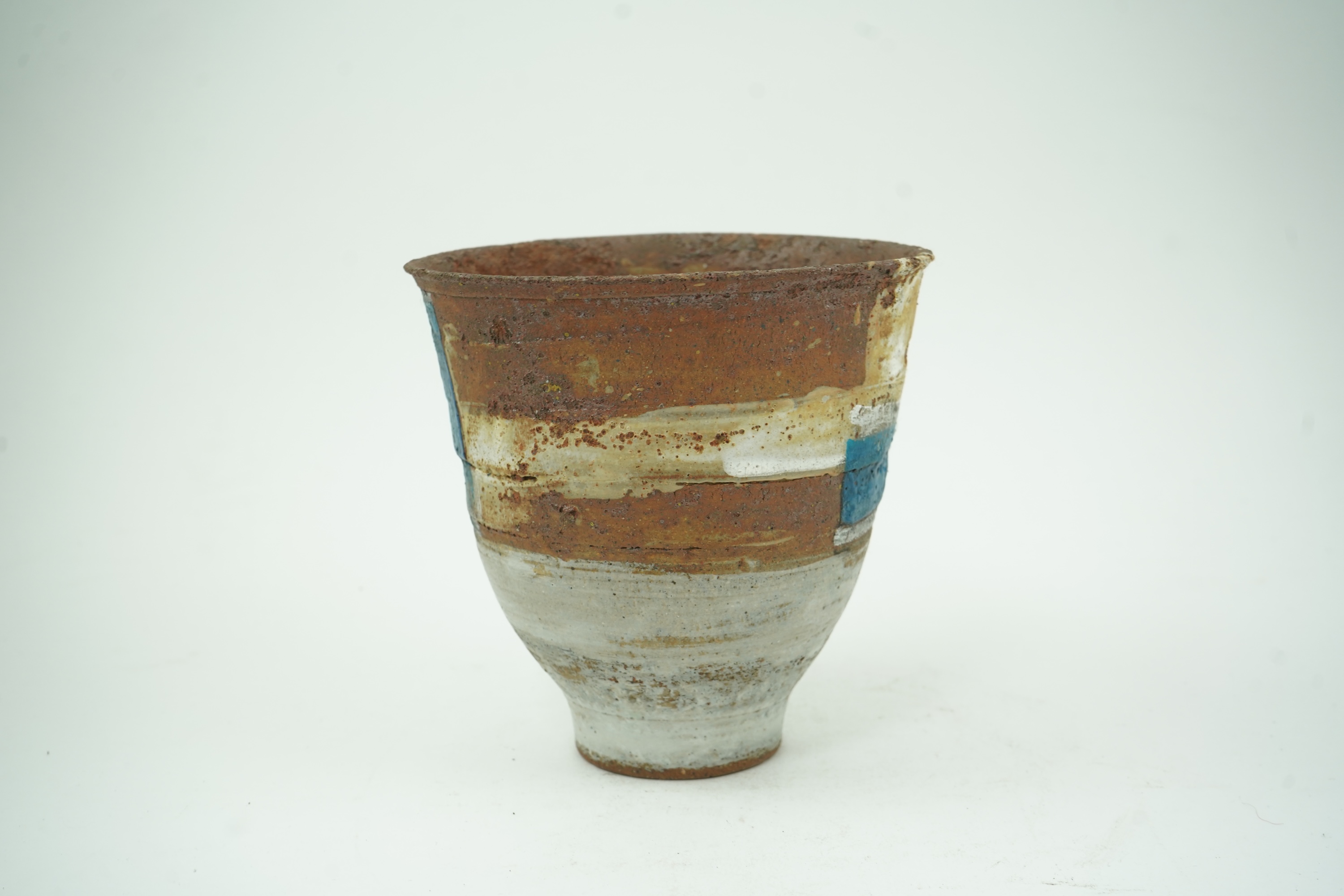 Robin Welch (1936-2019): A footed stoneware vase